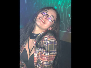 LiliThara's Video Profile Image
